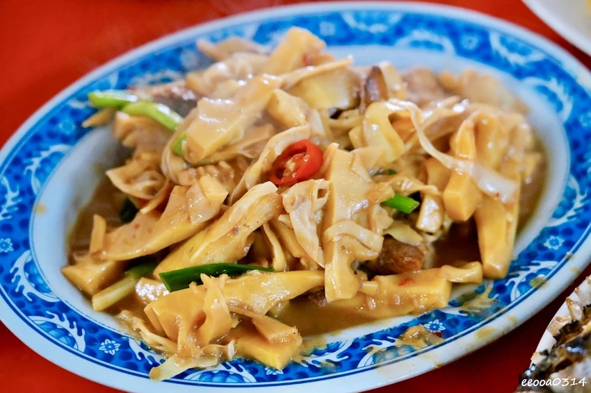 花蓮荖溪小吃|壽豐在地隱藏版山產店! 白斬雞必點,鄰近白鮑溪 花蓮荖溪小吃|壽豐在地隱藏版山產店! 白斬雞必點,鄰近白鮑溪