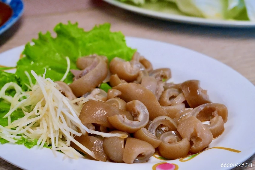 日日興現宰羊肉爐|雲林大埤溫體羊肉新鮮現宰、湯頭濃郁不腥,附 日日興現宰羊肉爐|雲林大埤溫體羊肉新鮮現宰、湯頭濃郁不腥,附