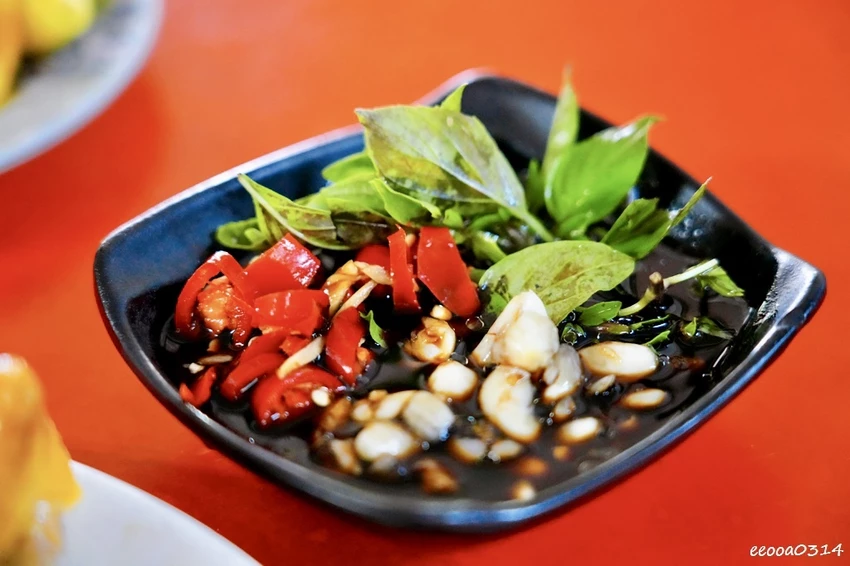 花蓮荖溪小吃|壽豐在地隱藏版山產店! 白斬雞必點,鄰近白鮑溪 花蓮荖溪小吃|壽豐在地隱藏版山產店! 白斬雞必點,鄰近白鮑溪