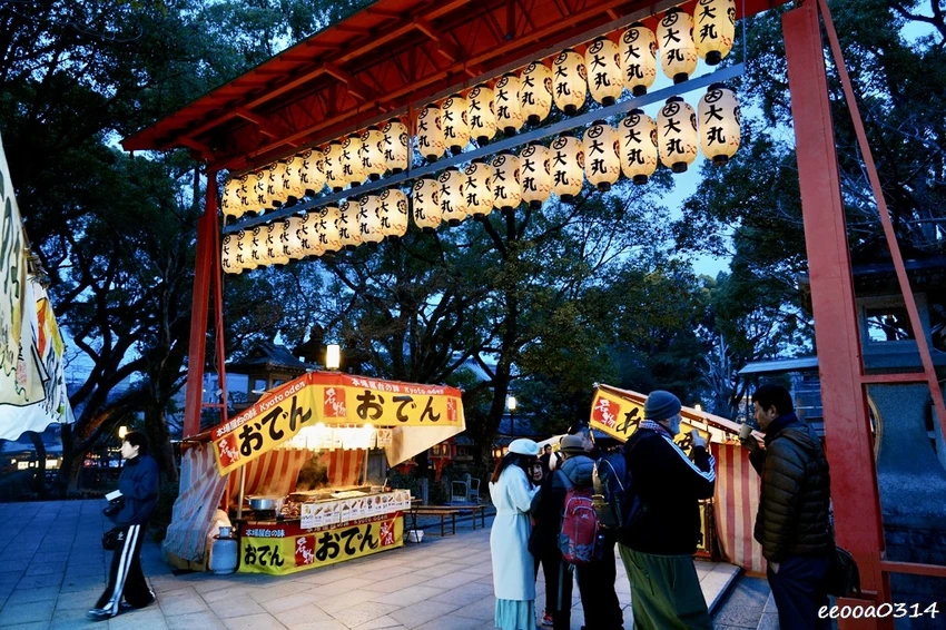 京都祇園半日散策｜高台寺、八坂神社必訪，入夜後點燈超美、攤販