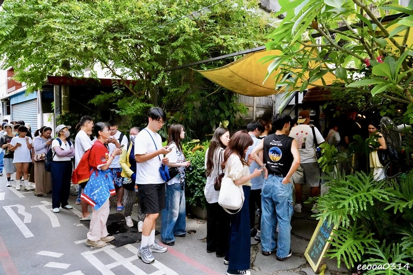 花蓮巷弄人氣甜點|找到了可頌小売所,每日限量排隊美食,超隱密 花蓮巷弄人氣甜點|找到了可頌小売所,每日限量排隊美食,超隱密
