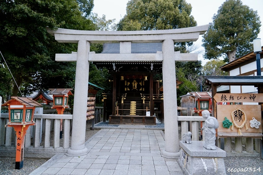 京都祇園半日散策｜高台寺、八坂神社必訪，入夜後點燈超美、攤販