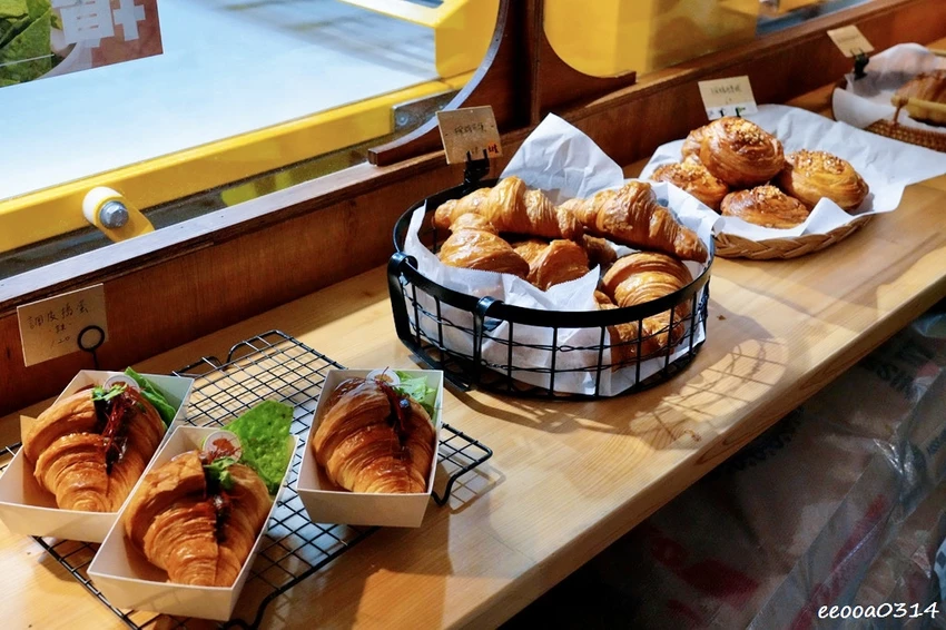 花蓮巷弄人氣甜點|找到了可頌小売所,每日限量排隊美食,超隱密 花蓮巷弄人氣甜點|找到了可頌小売所,每日限量排隊美食,超隱密