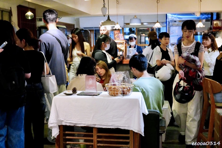 花蓮巷弄人氣甜點|找到了可頌小売所,每日限量排隊美食,超隱密 花蓮巷弄人氣甜點|找到了可頌小売所,每日限量排隊美食,超隱密