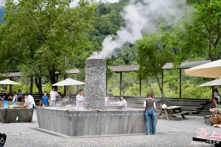 宜蘭清水地熱公園｜免門票煮溫泉蛋、免費泡腳! 竹簍租借、食材