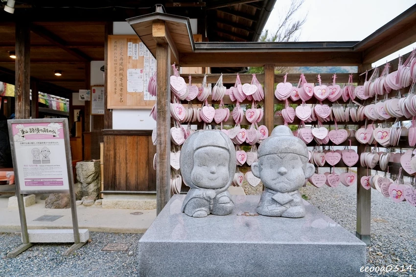 京都祇園半日散策｜高台寺、八坂神社必訪，入夜後點燈超美、攤販