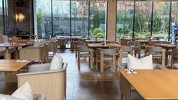 IMG_1049 (1).jpg IMG_1049 (1).jpg