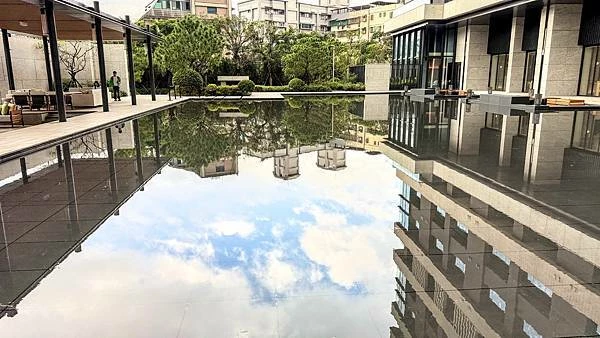 IMG_1072 (2).jpg IMG_1072 (2).jpg