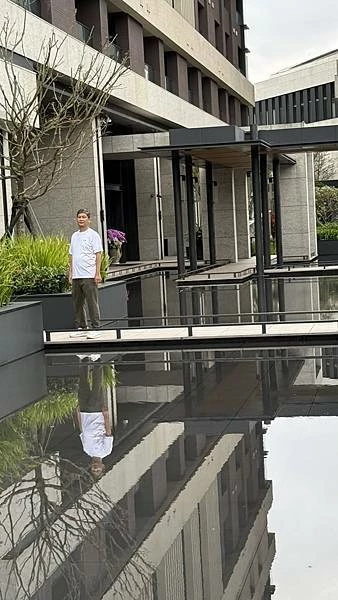 IMG_1093 (2).jpg IMG_1093 (2).jpg