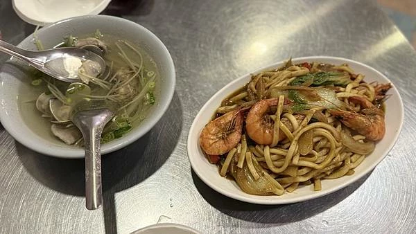 IMG_1135 (2).jpg IMG_1135 (2).jpg