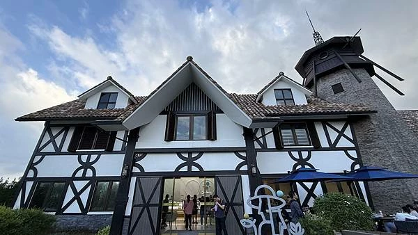 IMG_1107 (1).jpg IMG_1107 (1).jpg