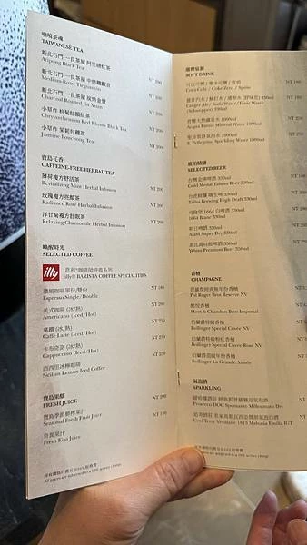 IMG_1039 (1).jpg IMG_1039 (1).jpg