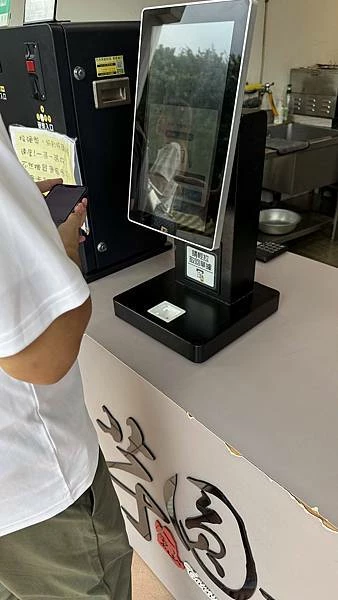 IMG_0940 (3).jpg IMG_0940 (3).jpg