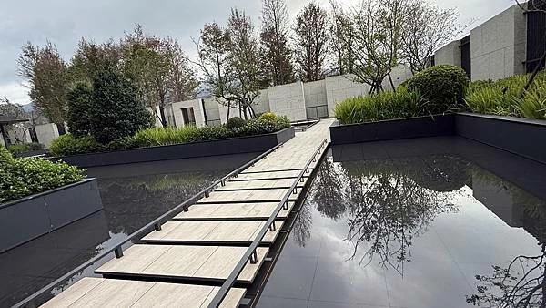 IMG_1065.jpg IMG_1065.jpg