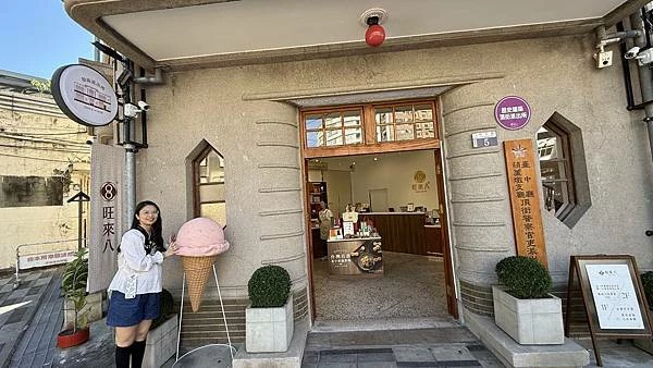 IMG_1719.jpg IMG_1719.jpg