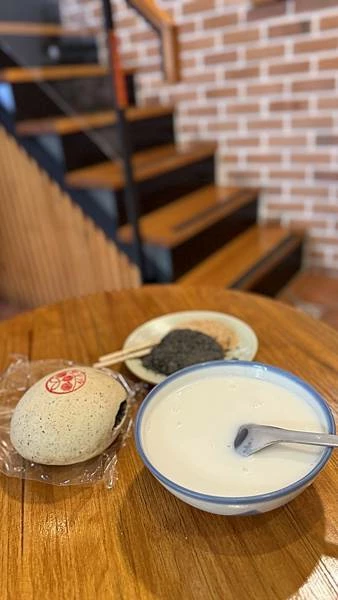 IMG_0047.jpg IMG_0047.jpg