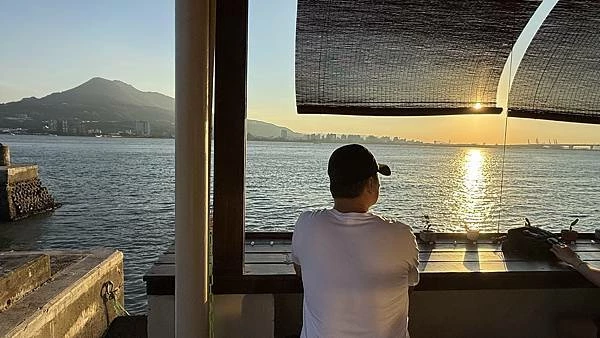 IMG_0128 (1).jpg IMG_0128 (1).jpg