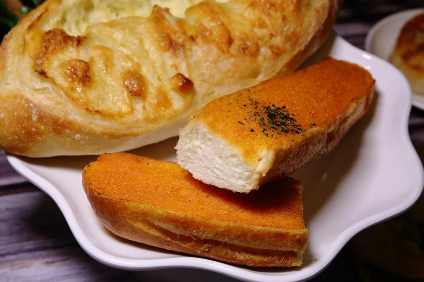 【中永和麵包店推薦】塔吉節慶蛋糕_中和華新店，在地人超推薦，