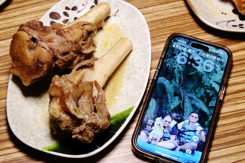 蘆洲必吃羊肉爐高CP值首選！名羊天下羊肉爐-蘆洲三民店，湯頭