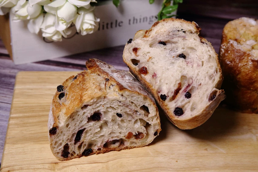 【中永和麵包店推薦】塔吉節慶蛋糕_中和華新店，在地人超推薦，