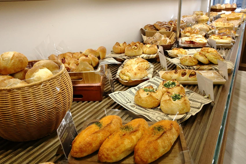 【中永和麵包店推薦】塔吉節慶蛋糕_中和華新店，在地人超推薦，