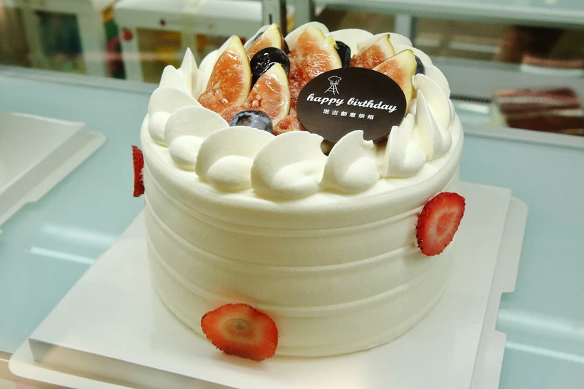 【中永和麵包店推薦】塔吉節慶蛋糕_中和華新店，在地人超推薦，