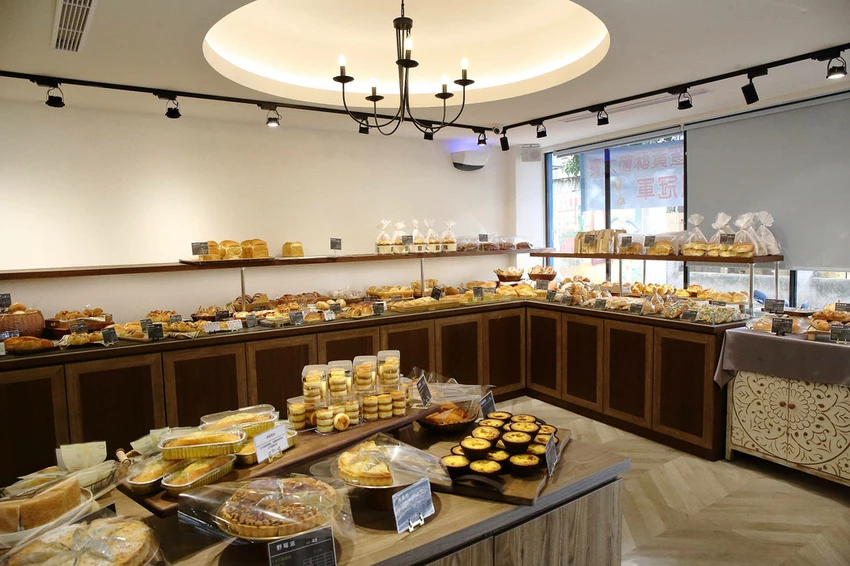 【中永和麵包店推薦】塔吉節慶蛋糕_中和華新店，在地人超推薦，