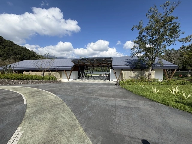 2025宜蘭龍潭湖的湖畔風光，礁溪漁田村品嚐家常料理餐館，湯