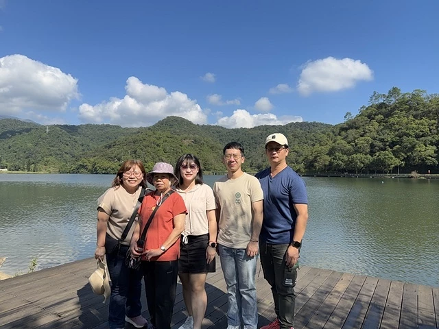 2025宜蘭龍潭湖的湖畔風光，礁溪漁田村品嚐家常料理餐館，湯