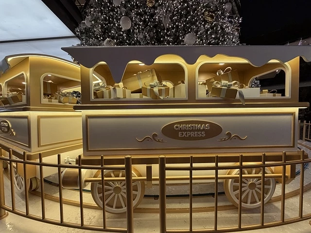 2025新光三越台北信義新天地耶誕樹、傳遞幸福之樹，活動日期