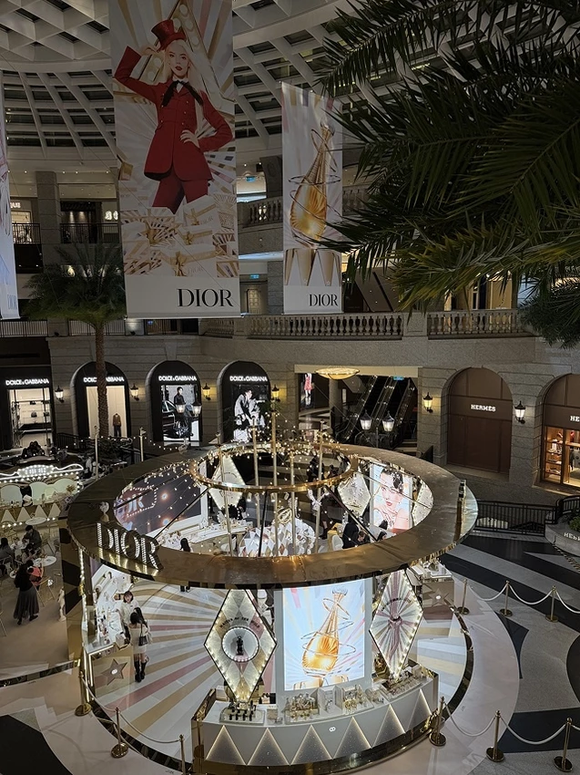 2025新光三越台北信義新天地耶誕樹、傳遞幸福之樹，活動日期