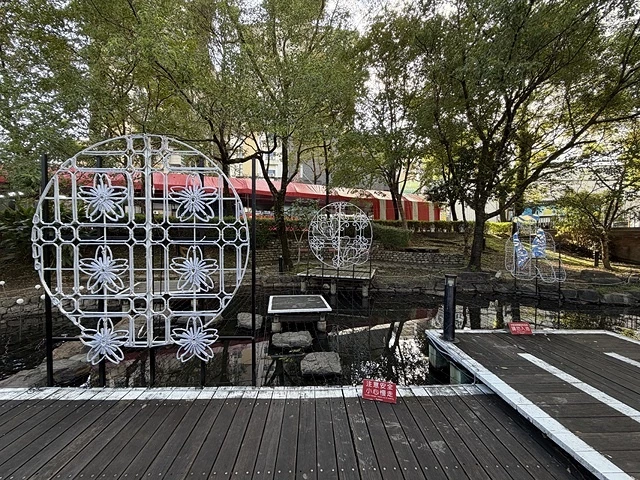 2025宜蘭龍潭湖的湖畔風光，礁溪漁田村品嚐家常料理餐館，湯