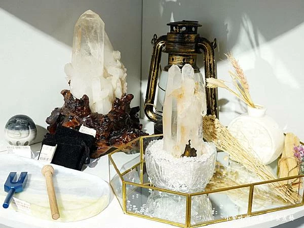 北車有礦-水晶手串淨化區.jpg