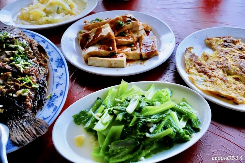 金瓜寮阿卿的店|坪林隱藏版家常料理,茶油雞、紅燒吳郭魚、季節 金瓜寮阿卿的店|坪林隱藏版家常料理,茶油雞、紅燒吳郭魚、季節