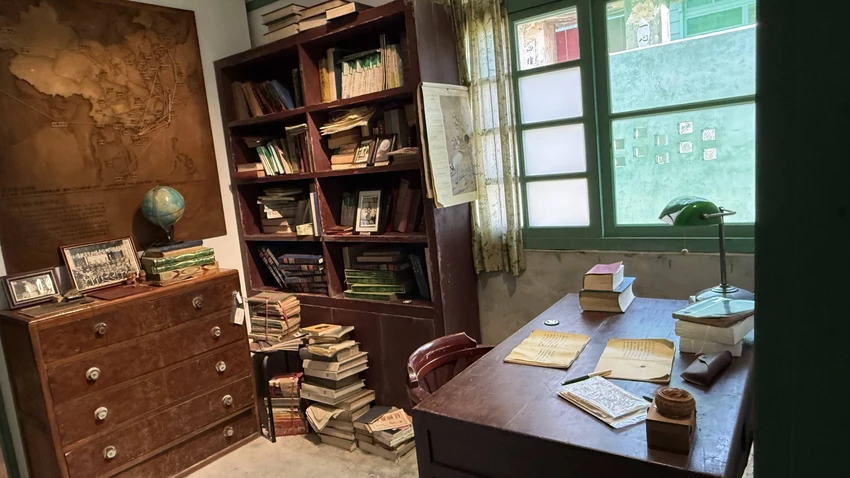 IMG_2763 (2).jpg IMG_2763 (2).jpg