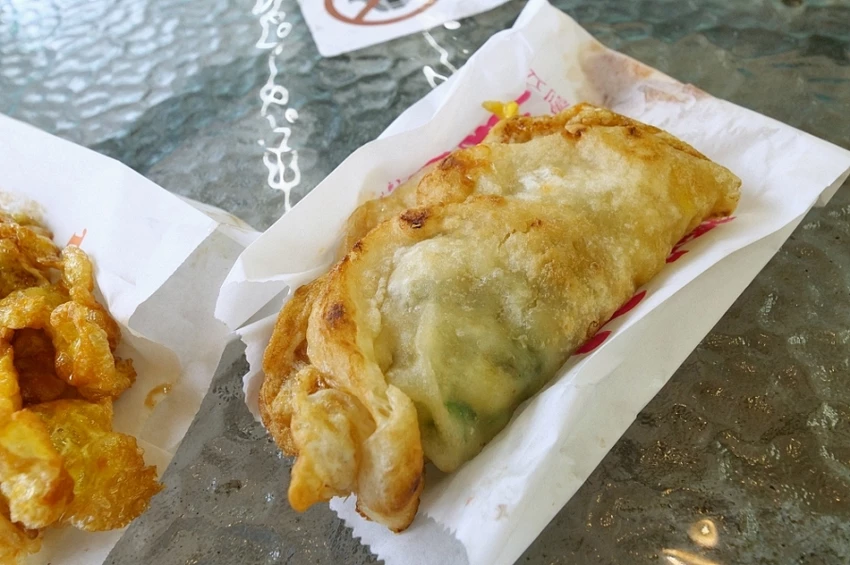 【礁溪柯氏蔥油餅】宜蘭排隊小吃！炸得恰到好處的在地美味。