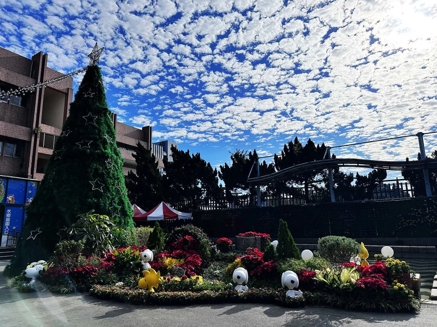 2025公館聖誕季登場！「史努比」和「糊塗塌客」驚喜現身自來