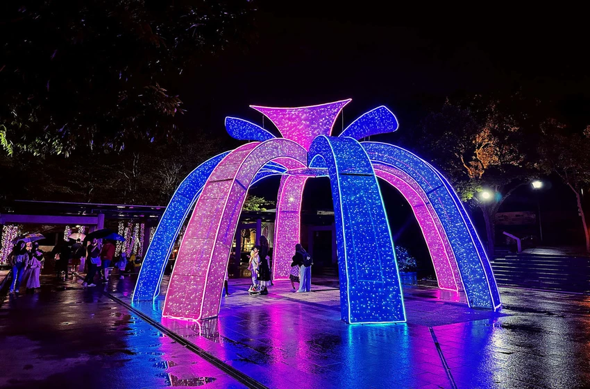 2025公館聖誕季登場！「史努比」和「糊塗塌客」驚喜現身自來