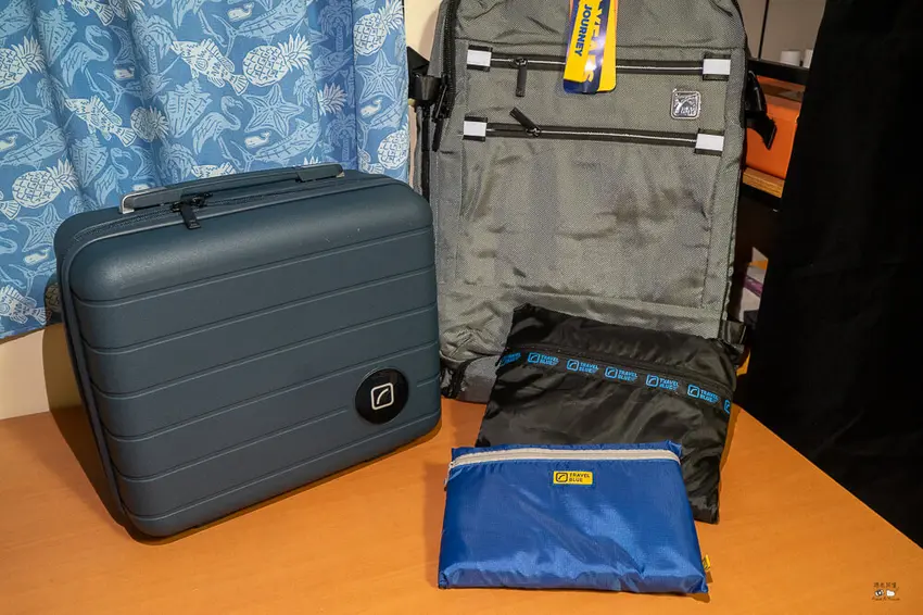 國內外輕旅行必備！Travel Blue後背包，35L超好裝。