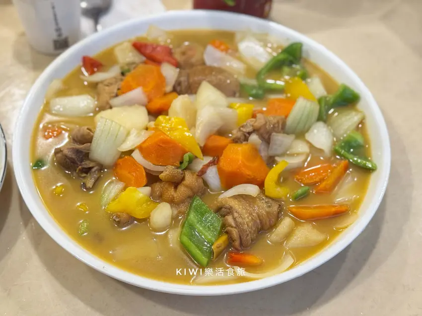 東北闆娘道地家鄉味！彰化自強路幸福小館，必吃酸甜酥脆鍋包肉。