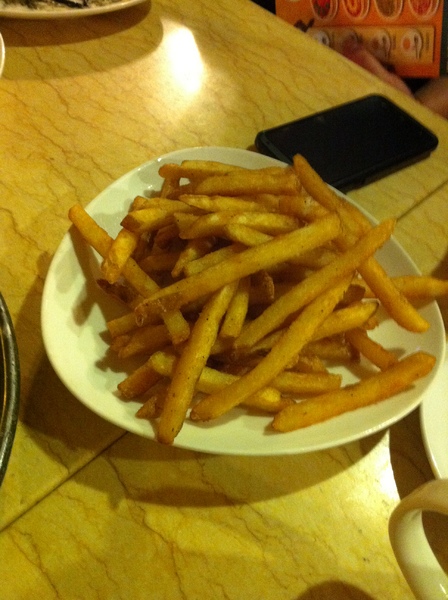 woodstone 木石餐廳：吃到飽的義大利麵PIZZA及炸物不錯~但~挑嘴朋友應該不會愛~