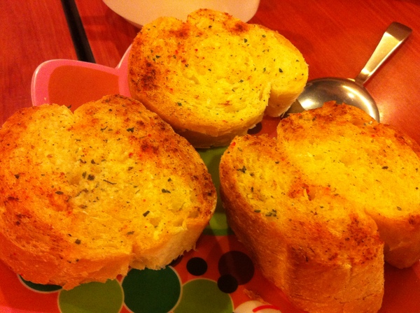 美味關係:東區便宜不錯吃的義大利麵~~