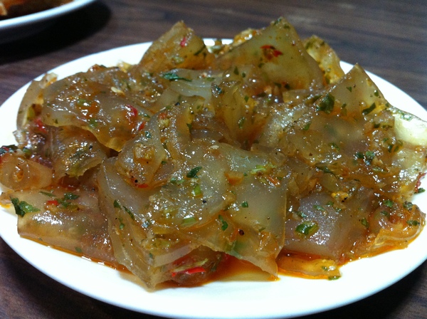 采岳軒 重慶抄手麵食(信義店)：辣的好嗨~~重口味~好吃的抄抄抄手!!!