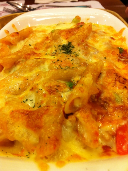 有哆創藝蔬食洋食館：我怕素食之吃吃看素食義大利麵@@