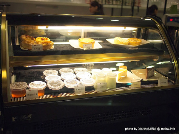 台灣惠蓀咖啡(華美館):【食記】【景點】台中西區-台灣惠蓀咖啡-華美館 : 新店的氣氛與空間都更好囉!還有親愛的偶像劇加持呢^^