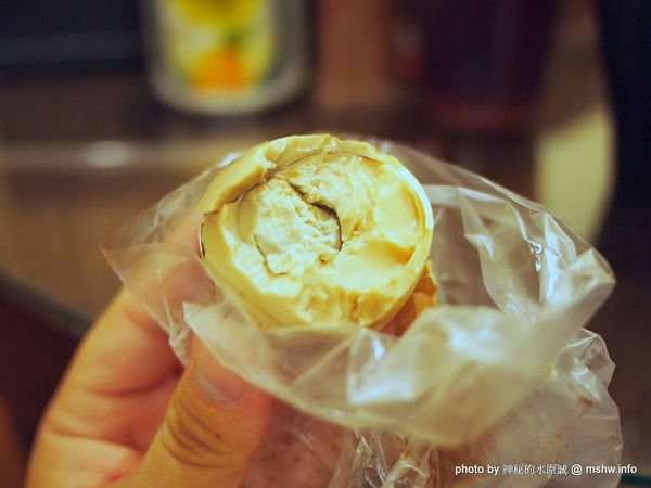 阿皮嬸紅茶香菇茶葉蛋：【食記】南投魚池-阿皮嬸紅茶香菇茶葉蛋 : 原來熟悉的親切感是因為王灝老師的作品？!