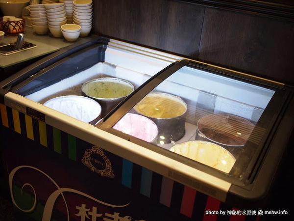 鍋神日式涮涮鍋(台中逢甲旗艦店):【食記】台中西屯-鍋神日式涮涮鍋(台中逢甲旗艦店)@逢甲夜市 : 一如故往的新鮮食材,CP值高的大甲鍋神平價火鍋