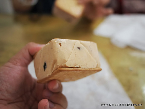 正典牛乳大王：【食記】口感硬梆梆的古早味冰磚 @ 南投-中興新村-正典牛乳大王