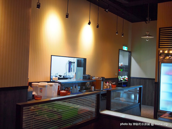 鍋神日式涮涮鍋(台中逢甲旗艦店):【食記】台中西屯-鍋神日式涮涮鍋(台中逢甲旗艦店)@逢甲夜市 : 一如故往的新鮮食材,CP值高的大甲鍋神平價火鍋