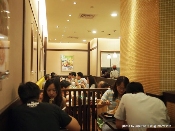 RingerHut長崎強棒麵(統一阪急店)：【食記】健康取向! 來自九州的蔬菜雜燴麵 @ 台北信義-Riger Hut長崎強棒麵-阪急店